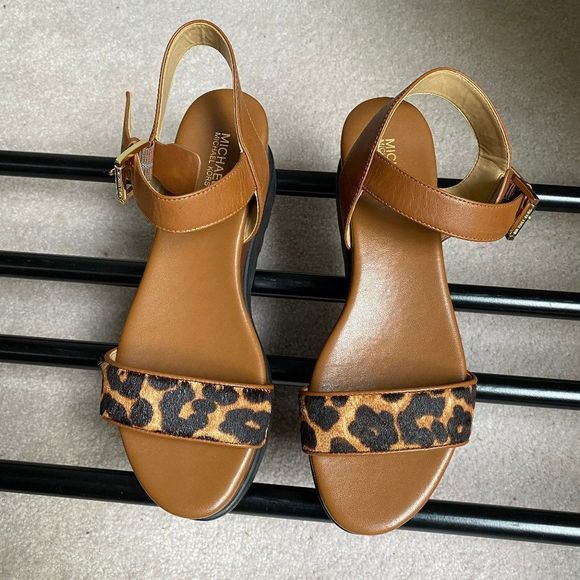 MICHAEL KORS Women Marlon Calf Hair Leather Wedge Sandals - NEW NWOB - Picture 1 of 10